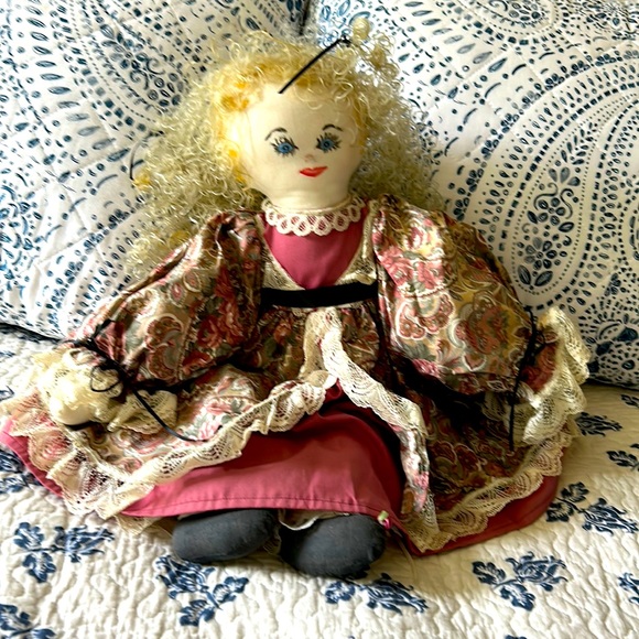 Vintage handmade doll with handmade clothing - Picture 1 of 10